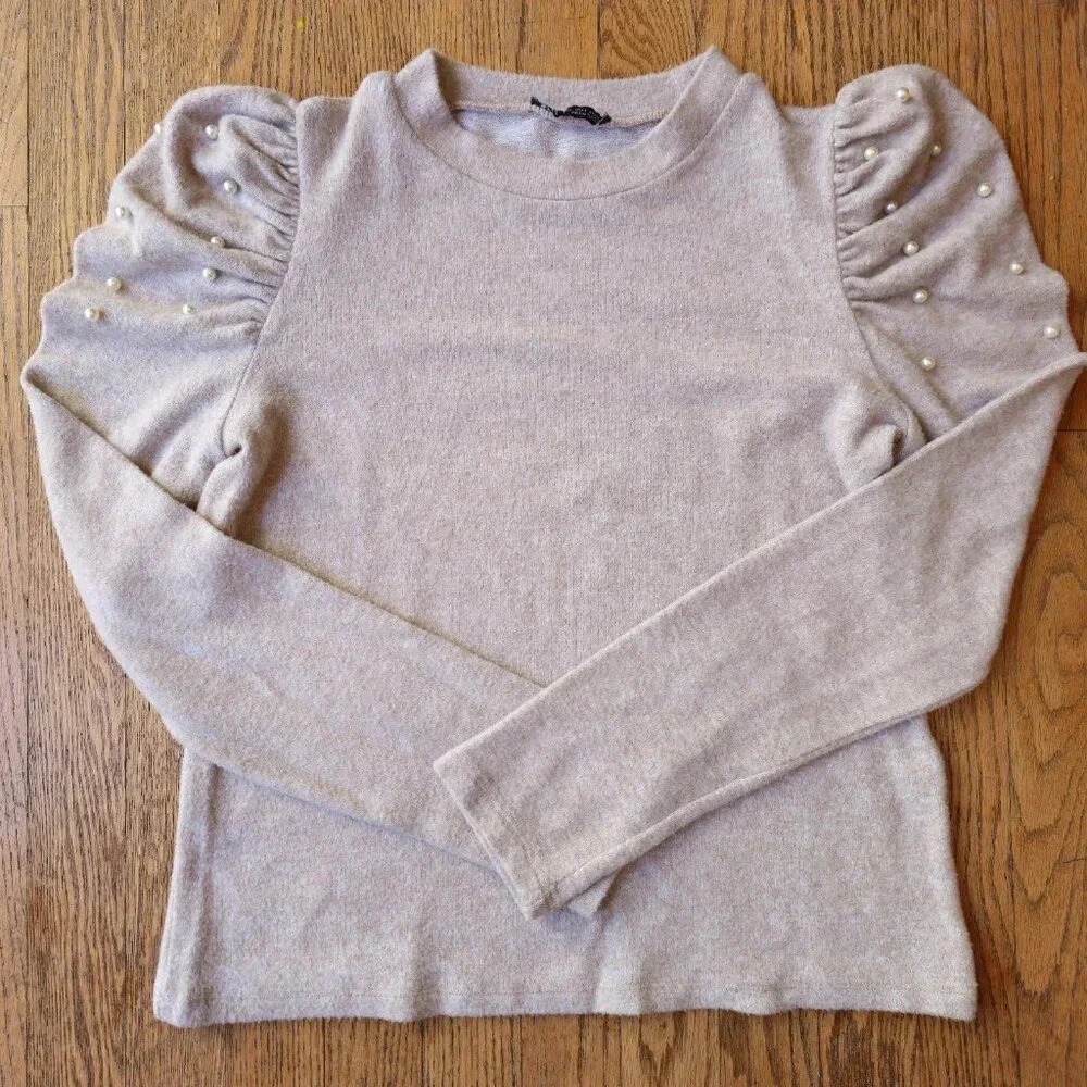 Zara sweater with pearls size L